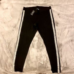 Express Women’s Medium High Waisted Embellished Side Stripe Black Legging